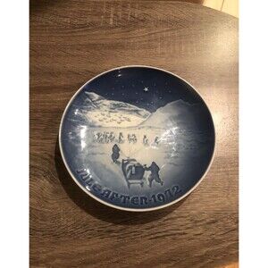 Copenhagen of Denmark-"Christmas in Greenland"- Porcelain Plate 1972 - 7"